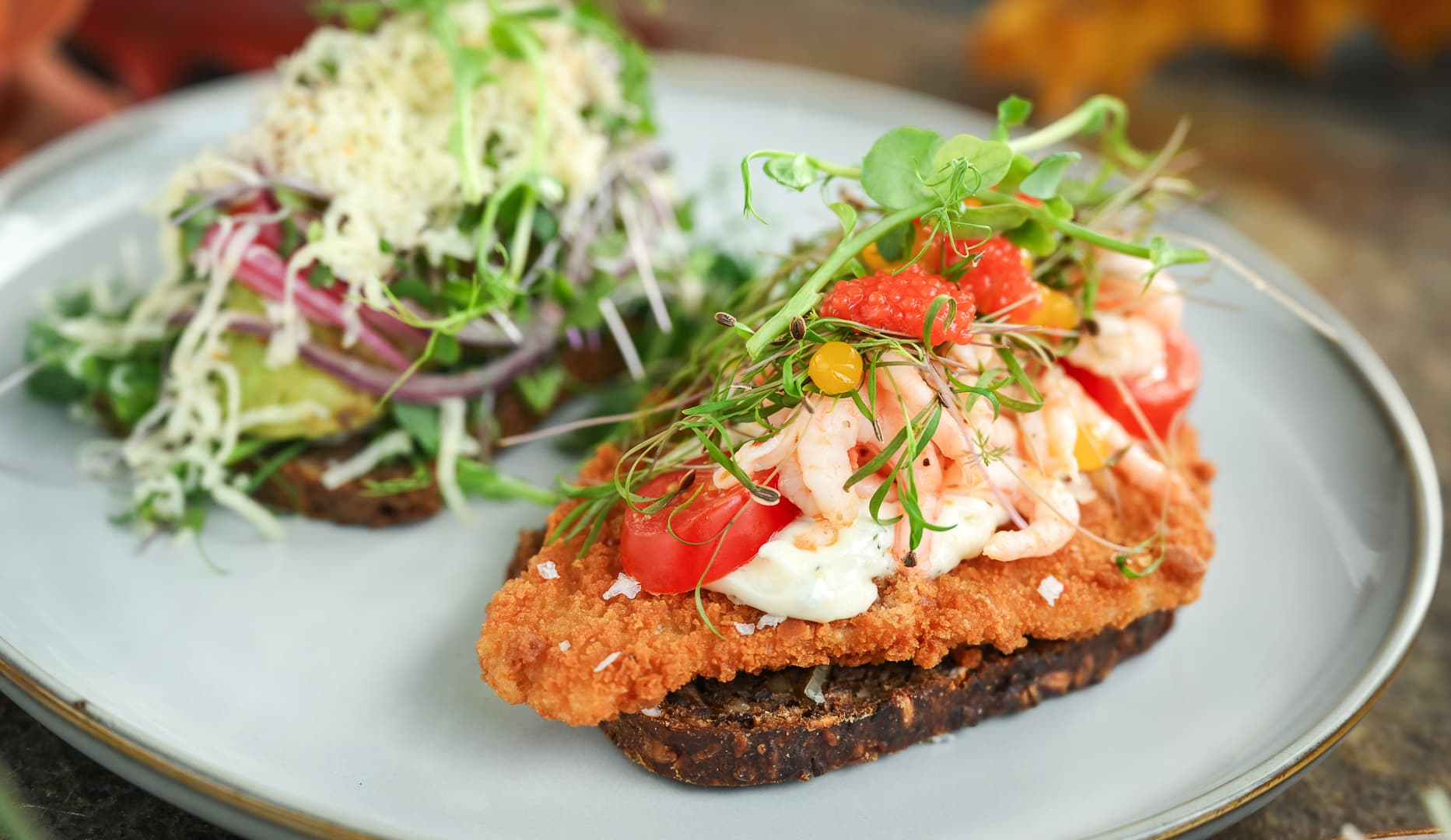 Gourmet Rødspætte m. dildmayo & rejer